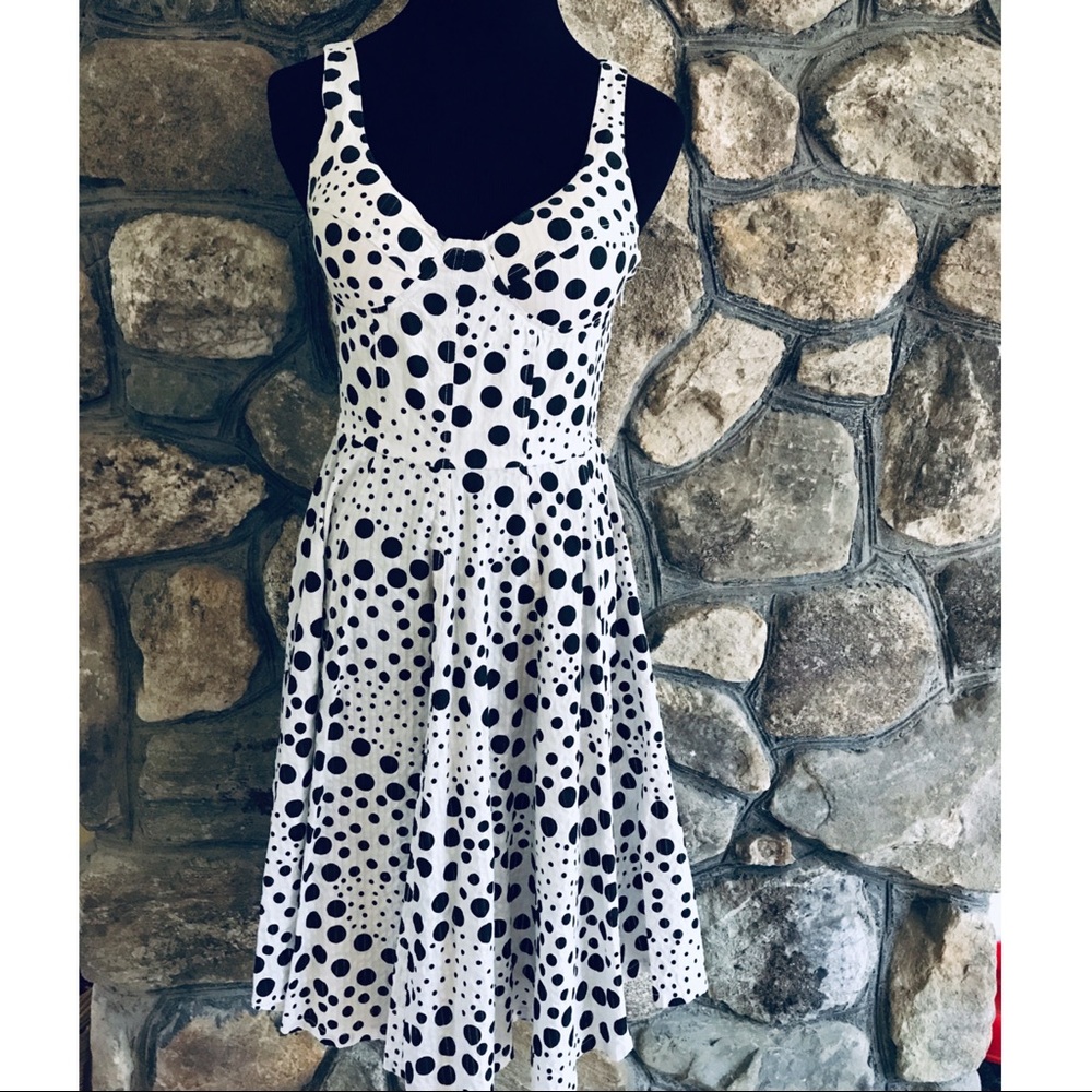COCKTAIL DRESS